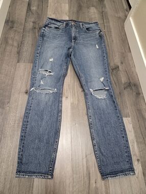 Silver Jeans Elle's Boyfriend Distressed Denim